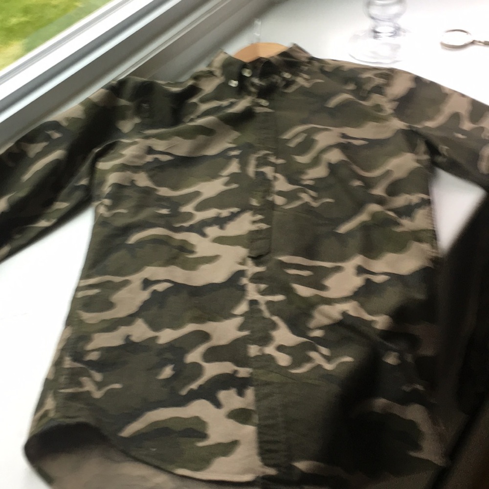 Shirt - Picture 2 of 2
